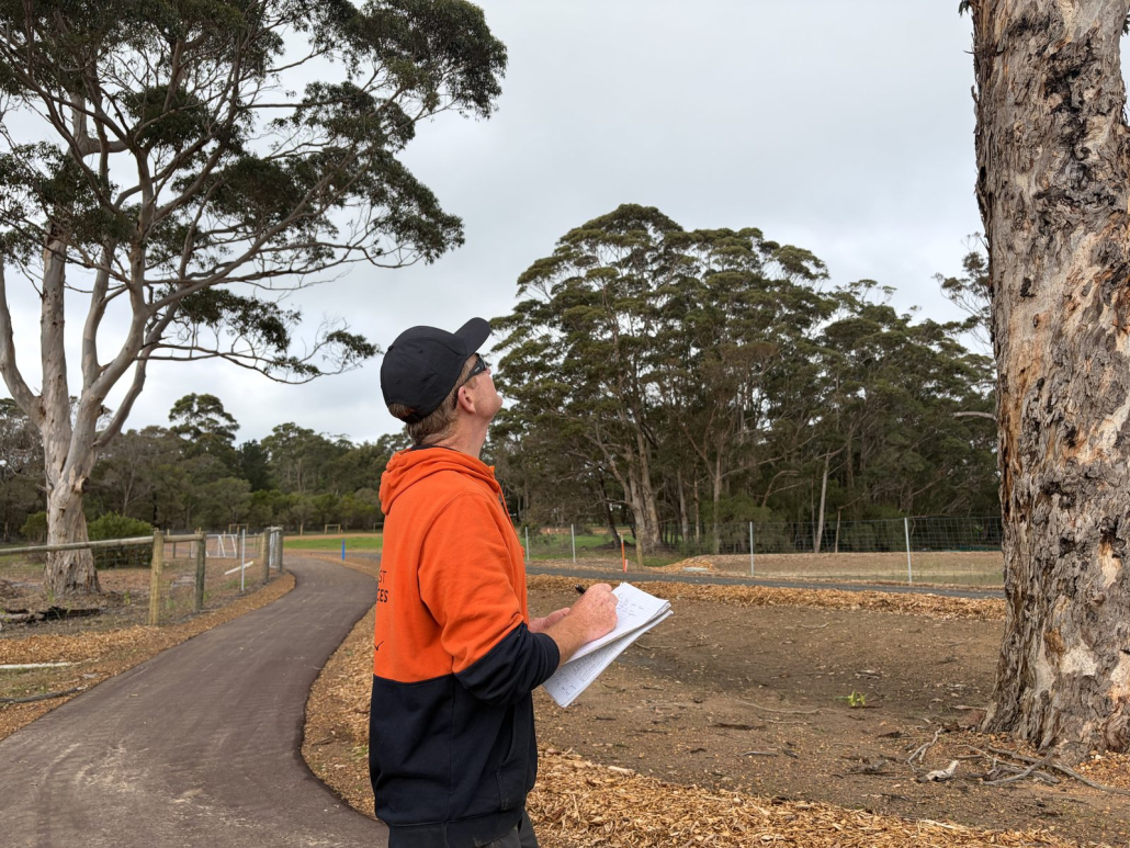Environmental Arborist Assessment 1 Environmental and arborist assessment fieldwork in the Margaret River region